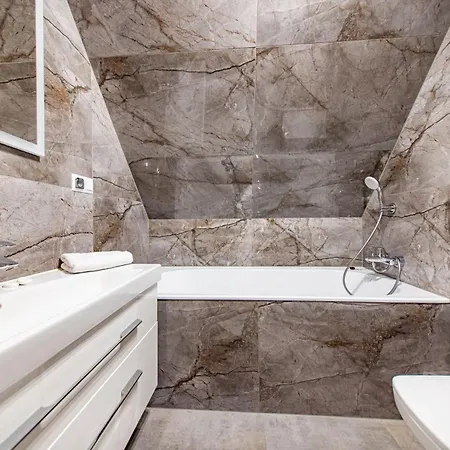 Dwupoziomowe U Anusia Apartament *